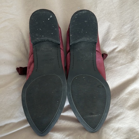 red suede shoes - Picture 3 of 4